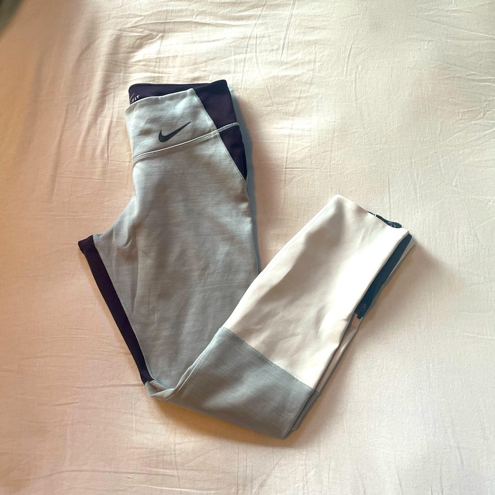 Tri-colour Nike Dry-Fit Active Leggings